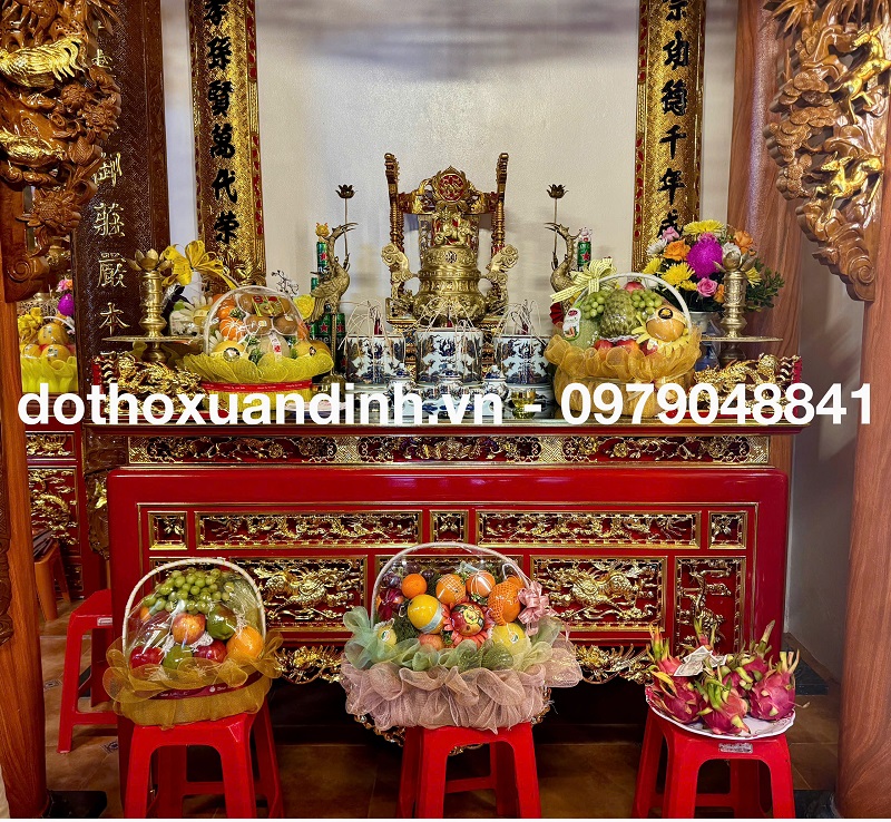 bàn ô xa được bài trí tại đình