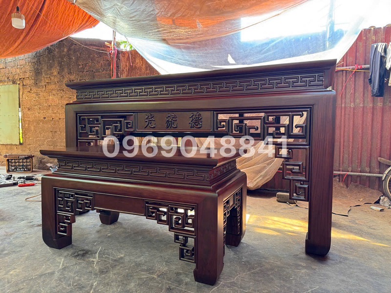 bàn thờ triện