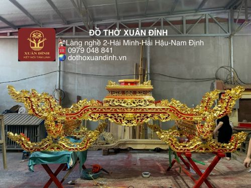 MẪU KIỆU THỜ CÔNG GIÁO 8 NGƯỜI KHIÊNG SƠN SON THẾP VÀNG ĐẸP TẠI NAM ĐỊNH